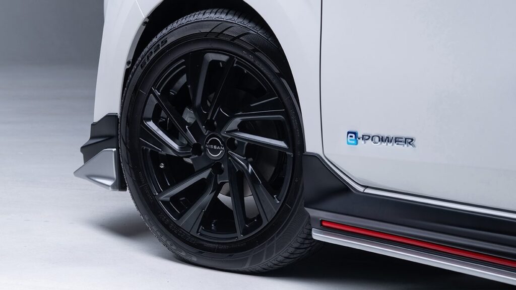 Nissan Note e-Power exterior tyre