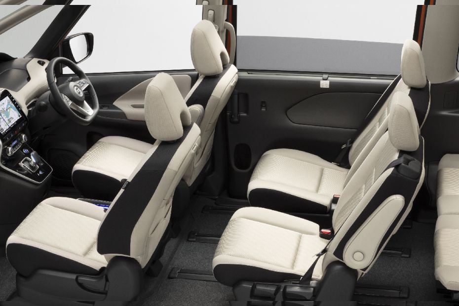 Nissan Serena e-Power 2022 interior seats