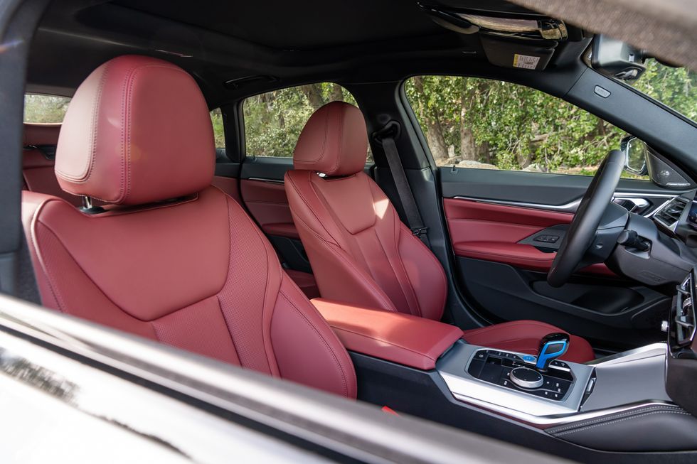 BMW i4 M50 Front Seats